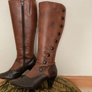 Caprice calf high leather boots w heel